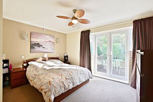 Photo 11- click for photo gallery